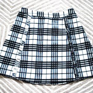 LOFT Checkered Black and White with Ruffles Skirt Size 10